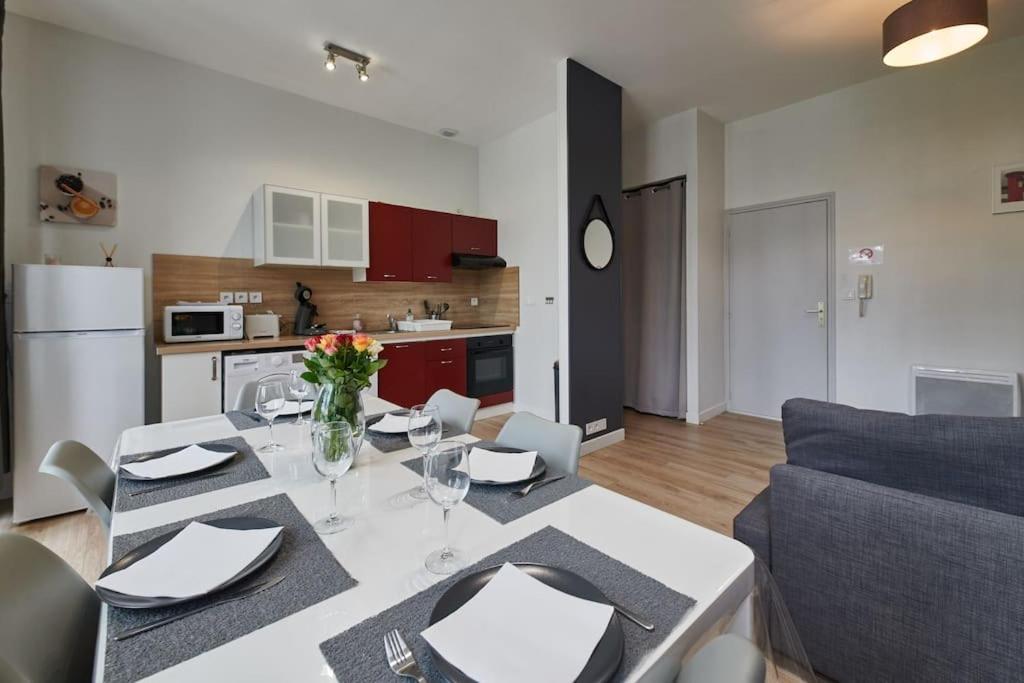 L'Eclat Travot Central Lumineux Vue Sublime Cholet Exterior photo